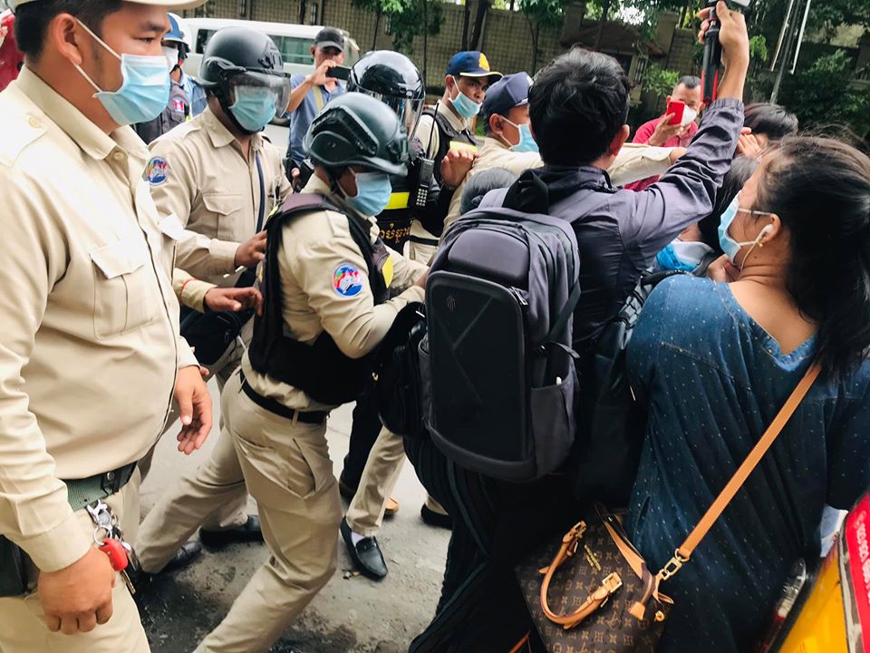 THE CAMBODIAN GOVERNMENT MUST STOP BEATING AND ARRESTING PEACEFUL PROTESTERS